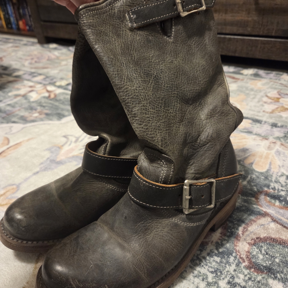 Freebird Dark Brown Heeled Boots